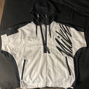 Nike light training jacket